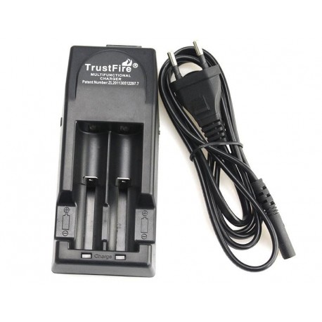 TrustFire TR-001 Multifuncional Charger